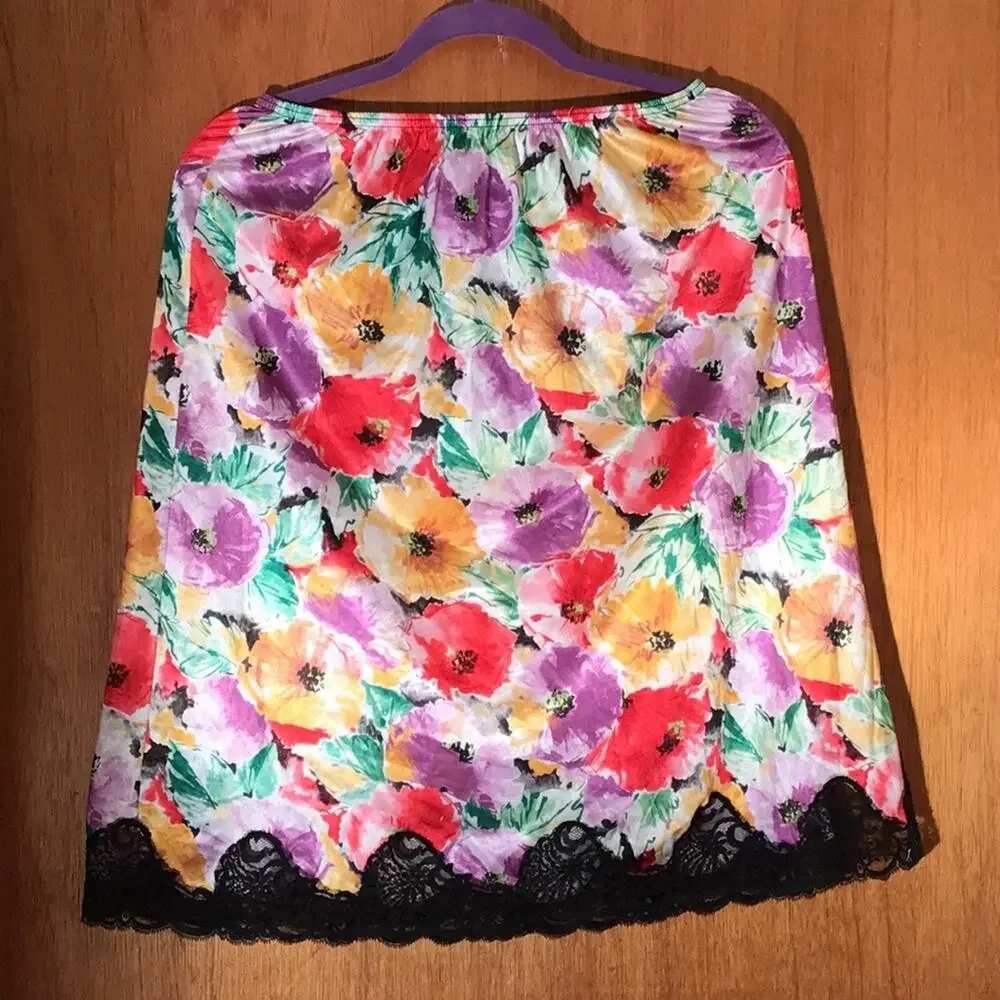 Body Lites Floral Half Slip. L - Picture 3 of 4
